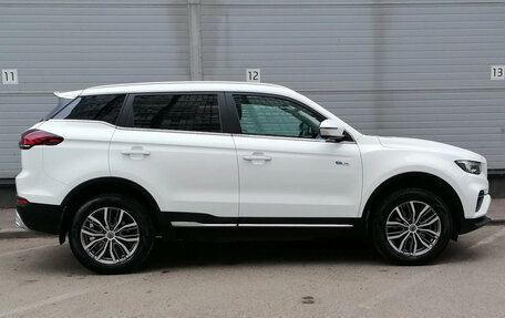 Geely Atlas, 2023 год, 1 699 000 рублей, 4 фотография