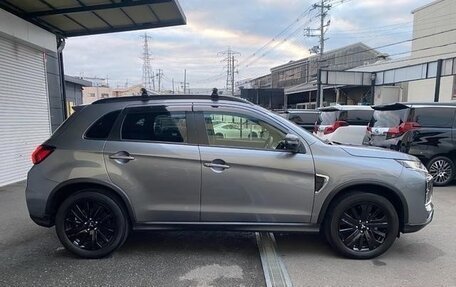 Mitsubishi RVR III рестайлинг, 2023 год, 1 560 000 рублей, 11 фотография