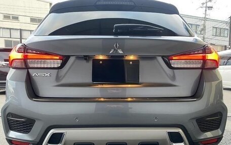 Mitsubishi RVR III рестайлинг, 2023 год, 1 560 000 рублей, 16 фотография