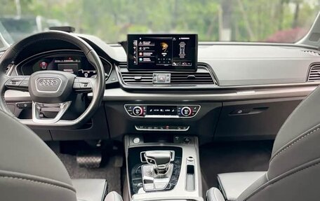 Audi Q5, 2022 год, 5 000 000 рублей, 11 фотография