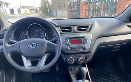 KIA Rio III рестайлинг, 2012 год, 900 000 рублей, 7 фотография