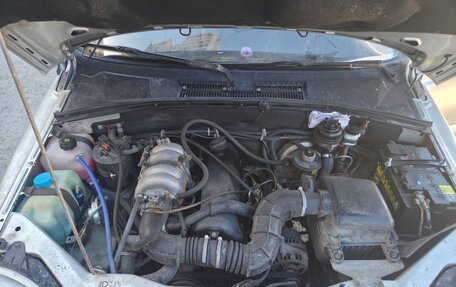 Chevrolet Niva I рестайлинг, 2004 год, 280 000 рублей, 10 фотография