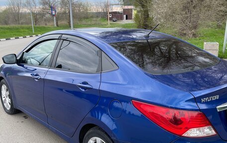 Hyundai Solaris II рестайлинг, 2011 год, 565 000 рублей, 4 фотография