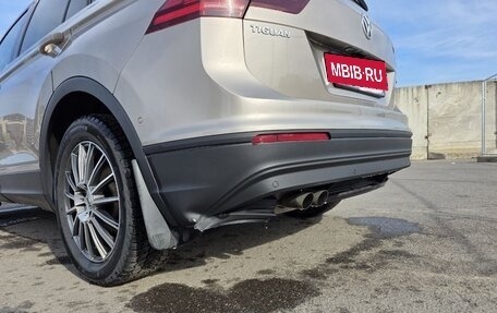 Volkswagen Tiguan II, 2018 год, 3 050 000 рублей, 12 фотография