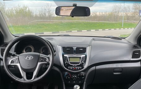 Hyundai Solaris II рестайлинг, 2011 год, 565 000 рублей, 10 фотография