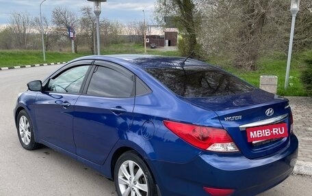 Hyundai Solaris II рестайлинг, 2011 год, 565 000 рублей, 7 фотография