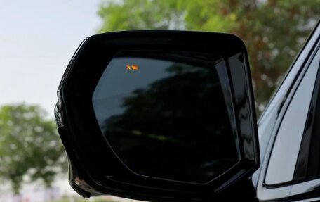 Cadillac Escalade V, 2025 год, 23 990 000 рублей, 6 фотография