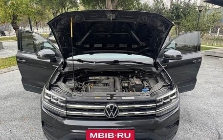 Volkswagen Tharu, 2022 год, 1 460 000 рублей, 23 фотография