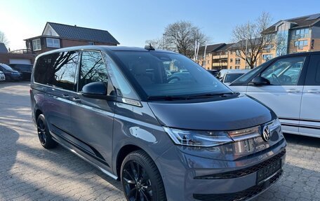 Volkswagen Multivan, 2025 год, 9 490 000 рублей, 3 фотография