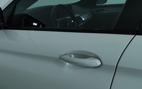 BMW 5 серия, 2019 год, 3 360 000 рублей, 10 фотография