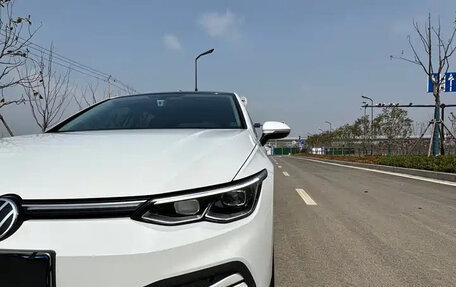 Volkswagen Golf VIII, 2023 год, 1 520 005 рублей, 4 фотография