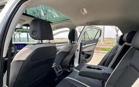 Volkswagen Golf VIII, 2023 год, 1 520 005 рублей, 22 фотография