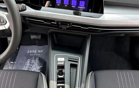 Volkswagen Golf VIII, 2023 год, 1 520 005 рублей, 28 фотография