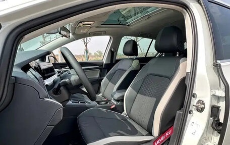 Volkswagen Golf VIII, 2023 год, 1 520 005 рублей, 25 фотография