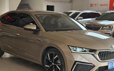 Skoda Octavia IV, 2022 год, 1 960 000 рублей, 3 фотография