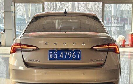 Skoda Octavia IV, 2022 год, 1 960 000 рублей, 4 фотография