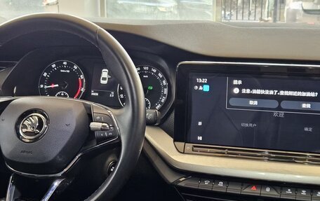 Skoda Octavia IV, 2022 год, 1 960 000 рублей, 12 фотография