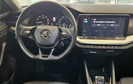 Skoda Octavia IV, 2022 год, 1 960 000 рублей, 11 фотография