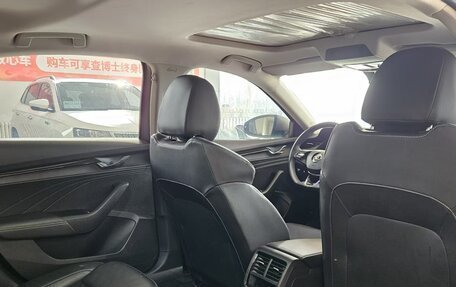 Skoda Octavia IV, 2022 год, 1 960 000 рублей, 22 фотография