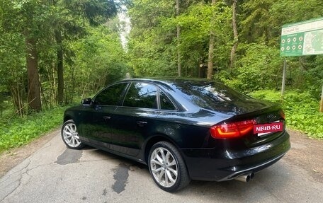 Audi A4, 2013 год, 1 500 000 рублей, 4 фотография