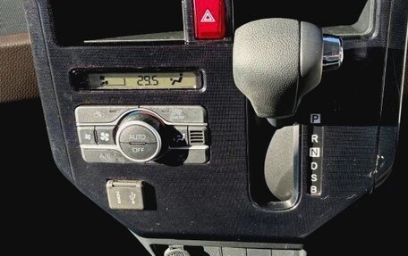 Toyota Roomy I, 2023 год, 910 000 рублей, 9 фотография