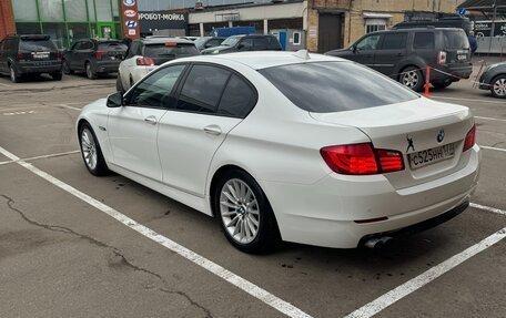 BMW 5 серия, 2012 год, 1 470 000 рублей, 2 фотография