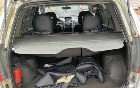 Mitsubishi Space Star I рестайлинг, 2003 год, 250 000 рублей, 8 фотография