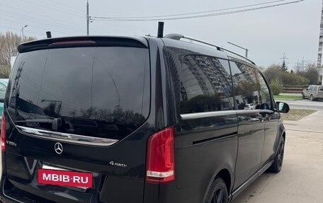 Mercedes-Benz V-Класс, 2021 год, 5 850 000 рублей, 3 фотография