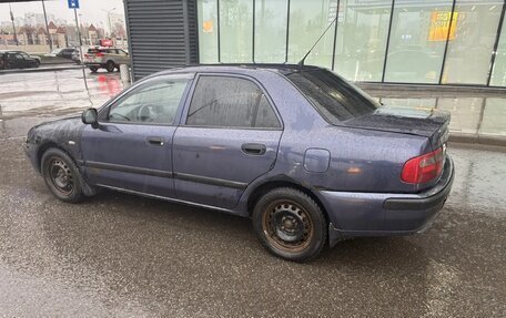 Mitsubishi Carisma I, 2001 год, 144 000 рублей, 5 фотография