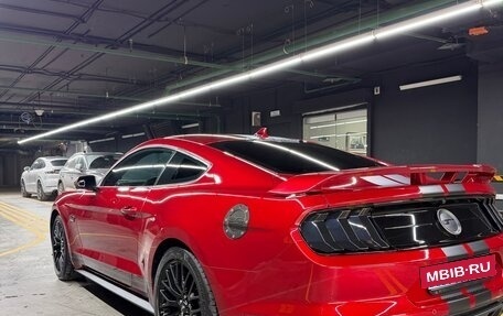 Ford Mustang VI рестайлинг, 2021 год, 7 500 000 рублей, 4 фотография