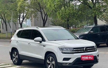 Volkswagen Tharu, 2021 год, 1 470 000 рублей, 3 фотография