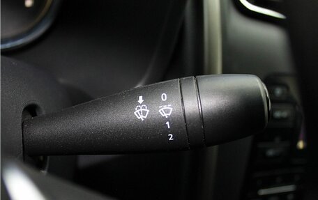 Renault Logan II, 2020 год, 1 220 000 рублей, 14 фотография