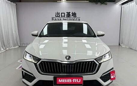 Skoda Octavia IV, 2022 год, 1 900 000 рублей, 1 фотография