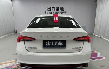 Skoda Octavia IV, 2022 год, 1 900 000 рублей, 3 фотография