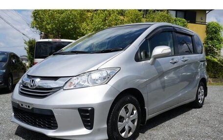 Honda Freed I, 2015 год, 845 000 рублей, 1 фотография