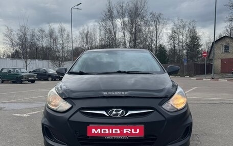 Hyundai Solaris II рестайлинг, 2014 год, 750 000 рублей, 1 фотография