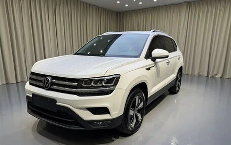 Volkswagen Tharu, 2022 год, 1 650 000 рублей, 1 фотография