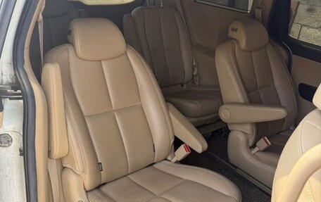 KIA Carnival III, 2019 год, 1 750 000 рублей, 5 фотография