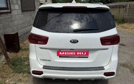 KIA Carnival III, 2019 год, 1 750 000 рублей, 4 фотография