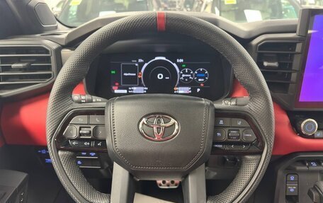 Toyota Tundra, 2024 год, 10 300 000 рублей, 16 фотография