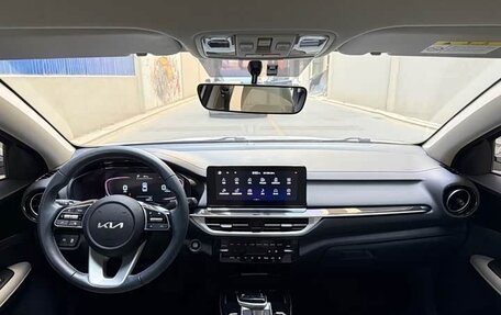 KIA K3, 2022 год, 1 660 000 рублей, 9 фотография