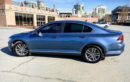 Volkswagen Passat B8 рестайлинг, 2017 год, 1 900 000 рублей, 5 фотография