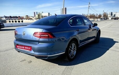 Volkswagen Passat B8 рестайлинг, 2017 год, 1 900 000 рублей, 4 фотография