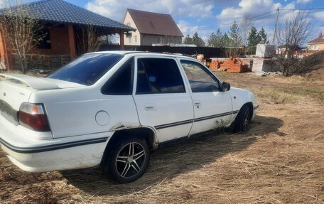 Daewoo Nexia I рестайлинг, 2004 год, 35 000 рублей, 4 фотография