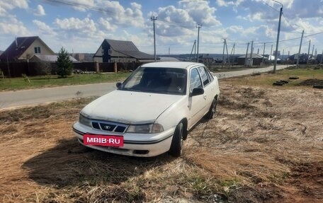 Daewoo Nexia I рестайлинг, 2004 год, 35 000 рублей, 3 фотография