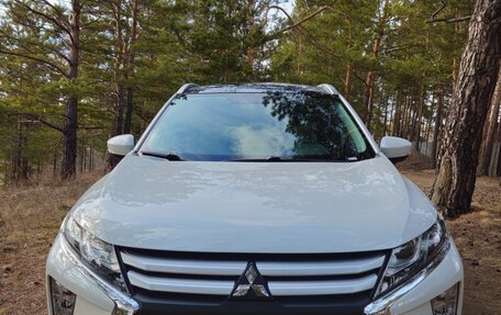 Mitsubishi Eclipse Cross, 2019 год, 2 300 000 рублей, 2 фотография