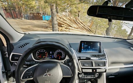 Mitsubishi Eclipse Cross, 2019 год, 2 300 000 рублей, 22 фотография