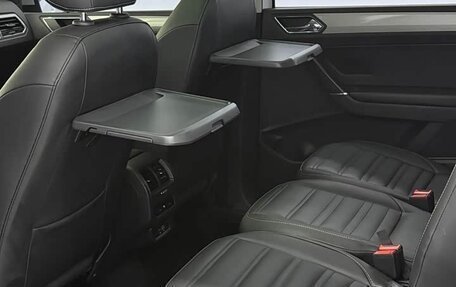 Volkswagen Touran III, 2022 год, 1 670 000 рублей, 16 фотография