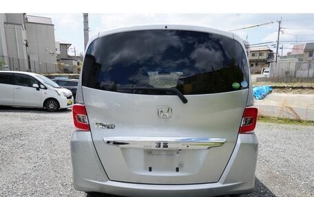 Honda Freed I, 2015 год, 845 000 рублей, 6 фотография