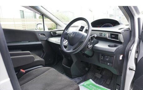 Honda Freed I, 2015 год, 845 000 рублей, 21 фотография